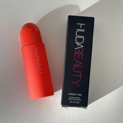 Huda Beauty Cheeky Tint Blush Stick – Coral Cutie